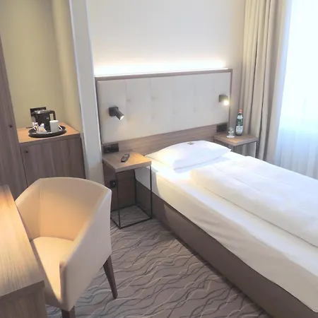 Отель Parkhotel Ropeter 4*